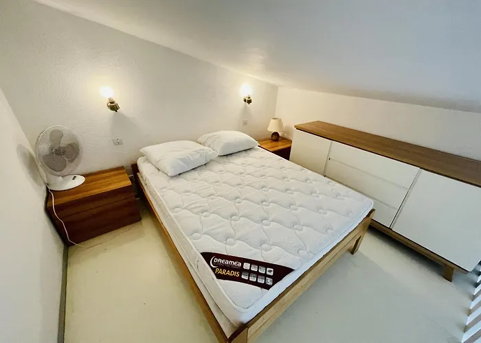 P La Madragde A N48 3p6 Agde